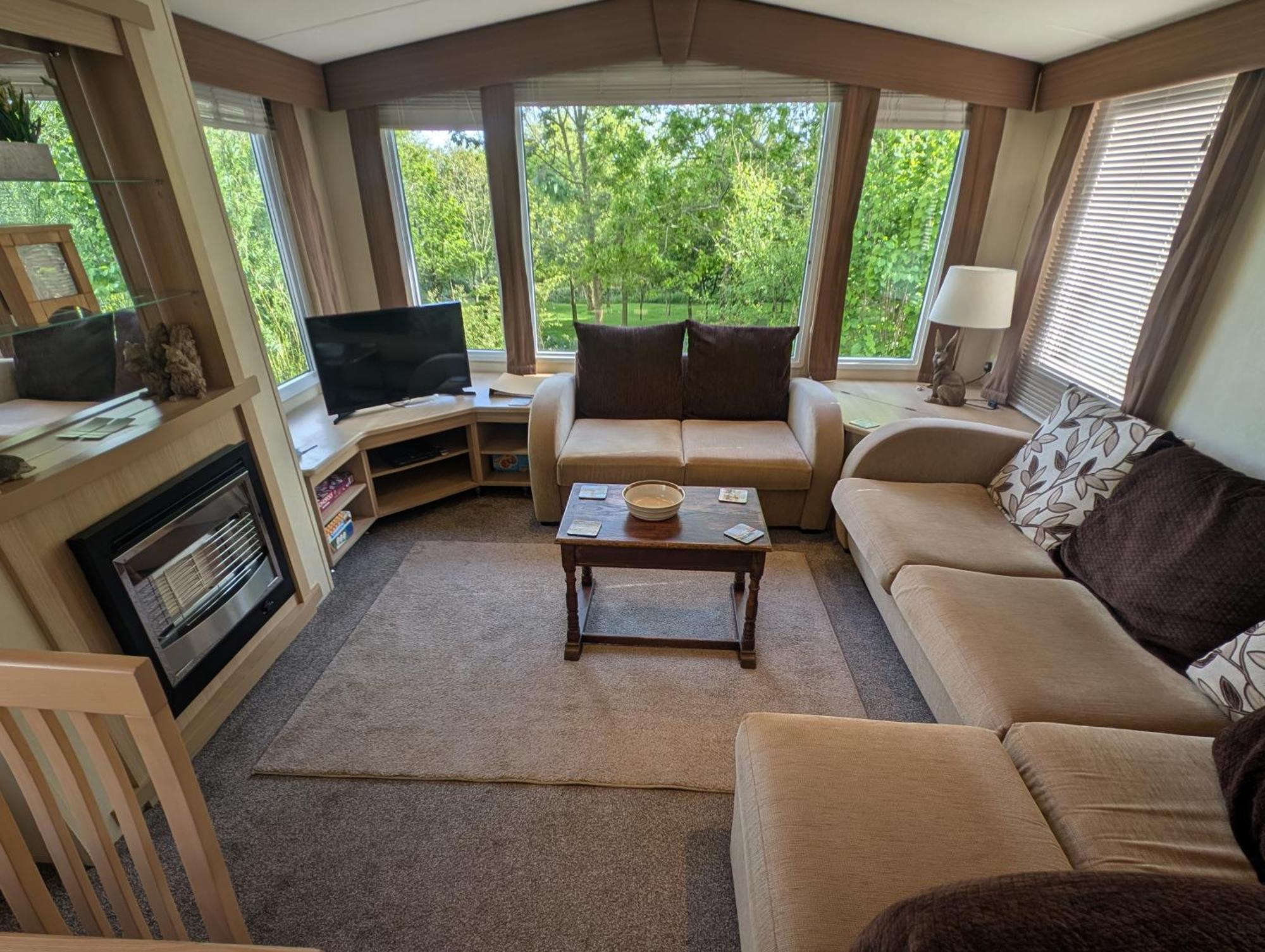 Red Squirrel Holiday Home In The Countryside, 10 Mins To Lligwy Beach Llandyfrydog Luaran gambar